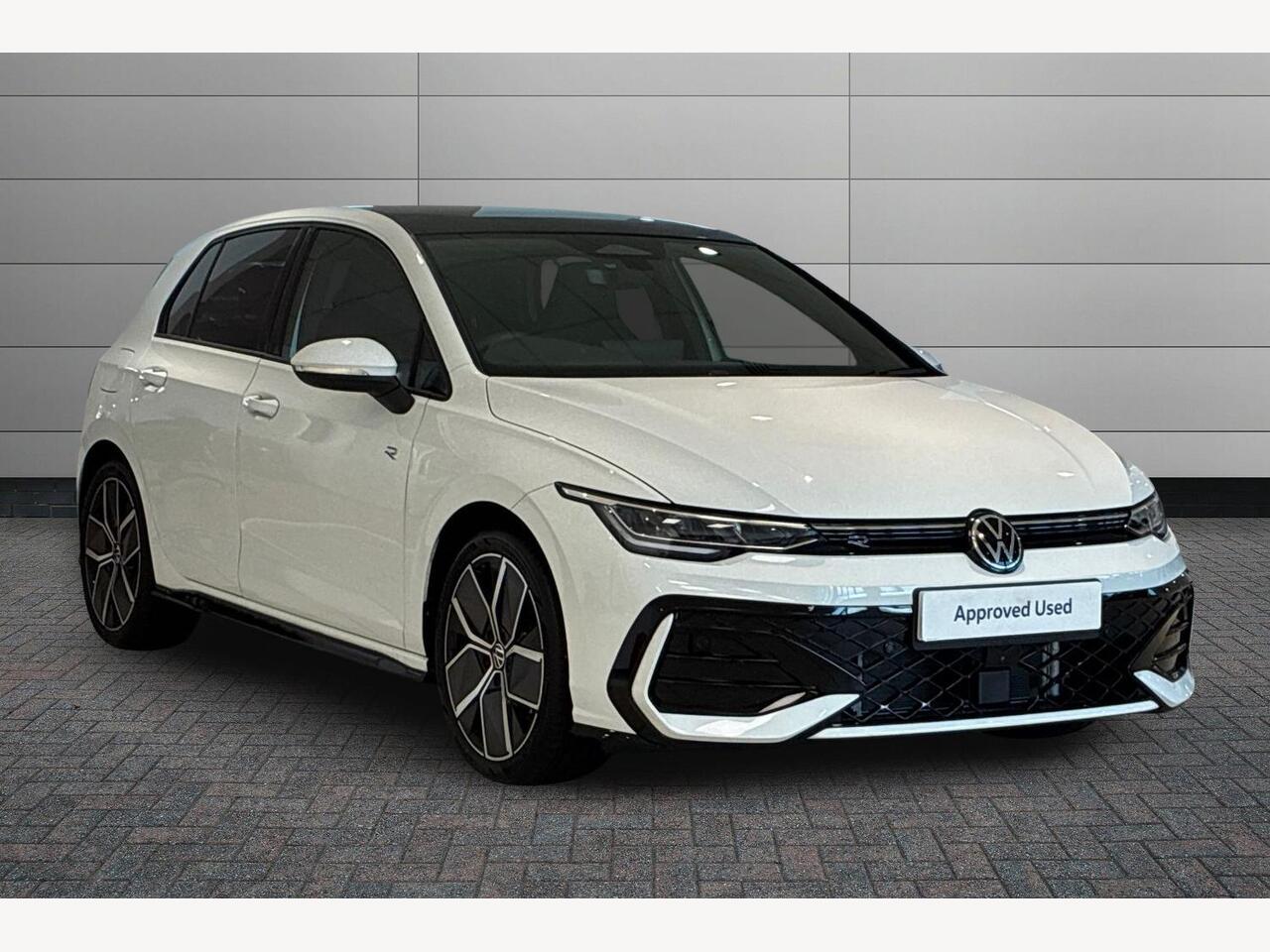 Main listing image - Volkswagen Golf