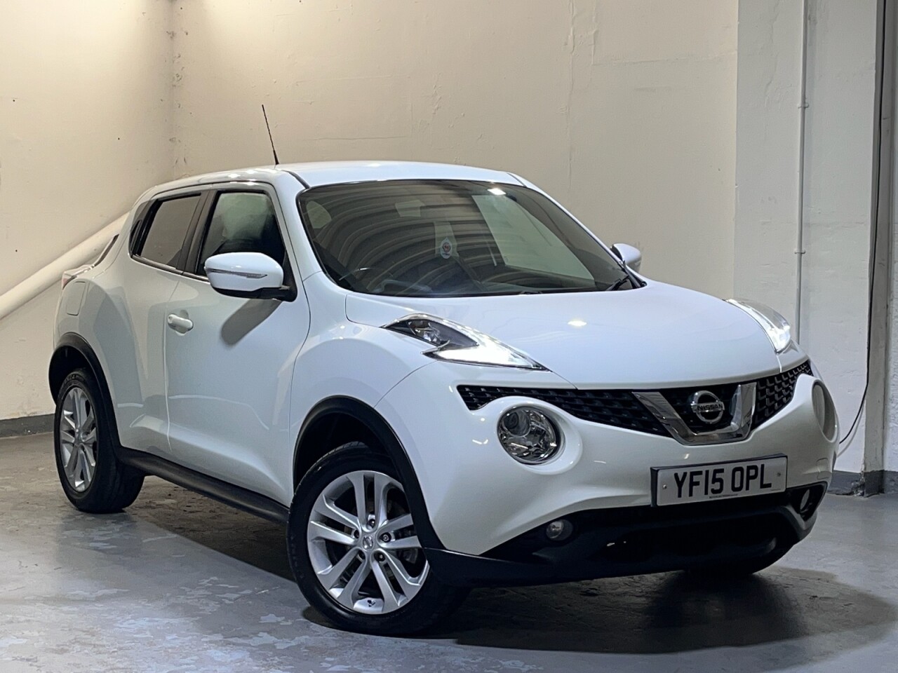 Main listing image - Nissan Juke