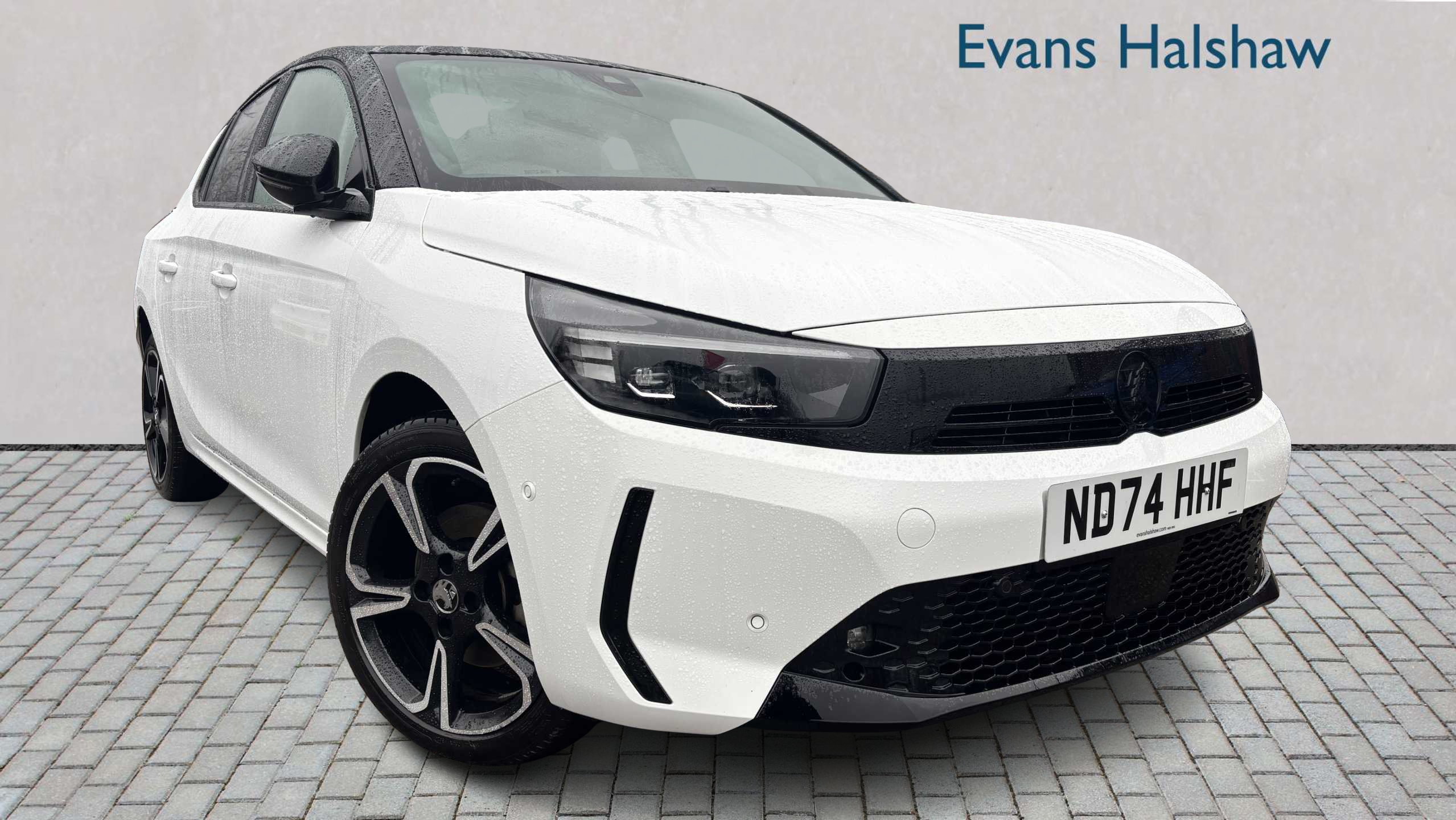 Main listing image - Vauxhall Corsa