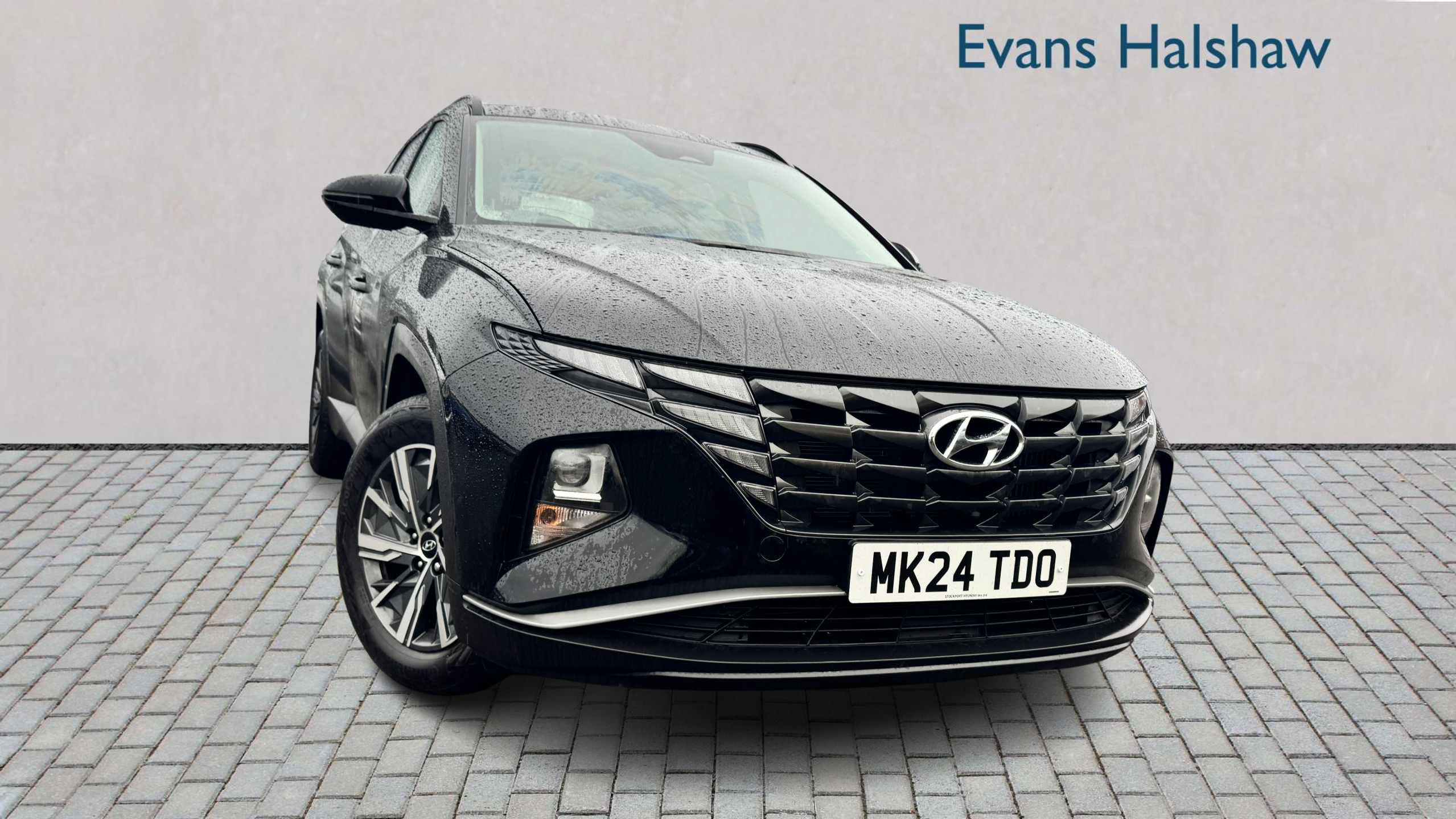 Main listing image - Hyundai Tucson