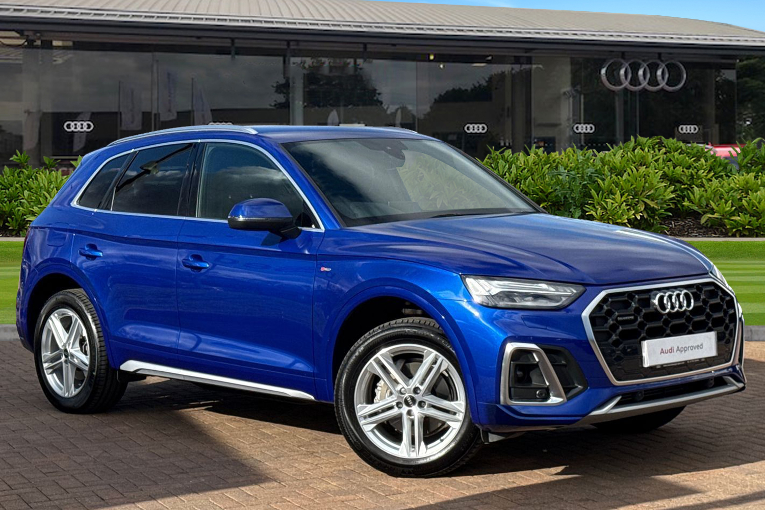 Main listing image - Audi Q5