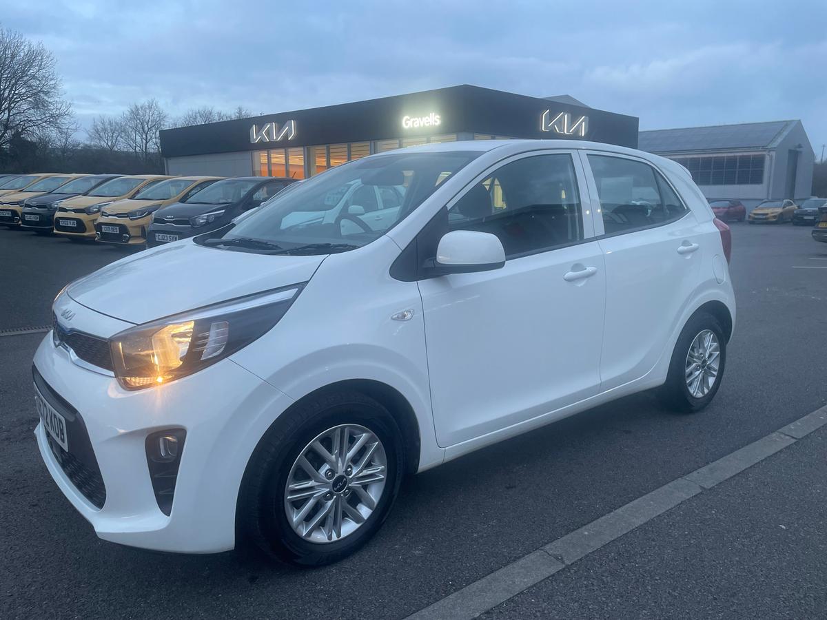 Main listing image - Kia Picanto