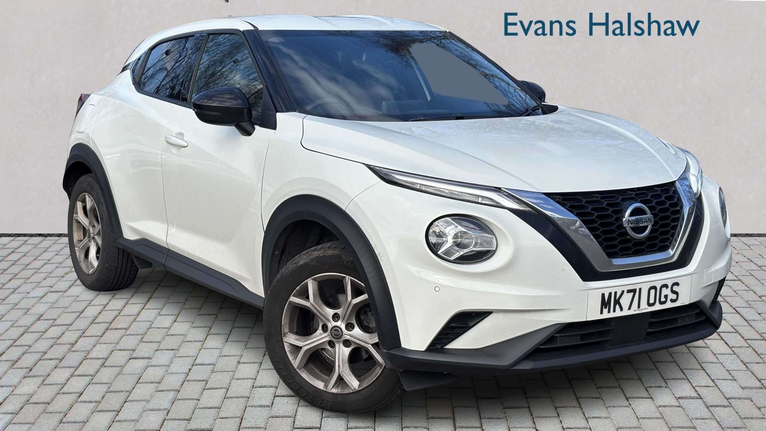 Main listing image - Nissan Juke