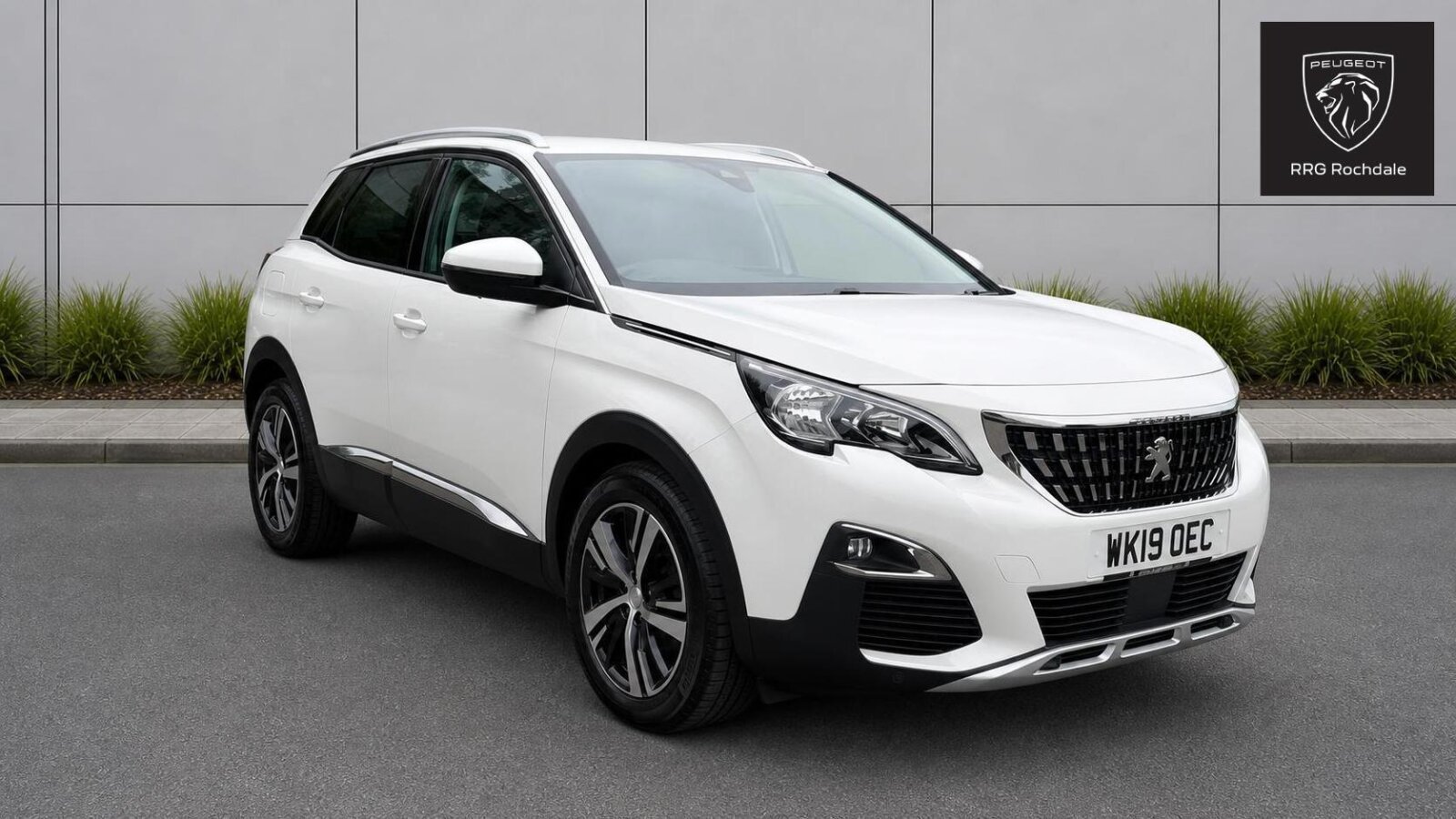 Main listing image - Peugeot 3008