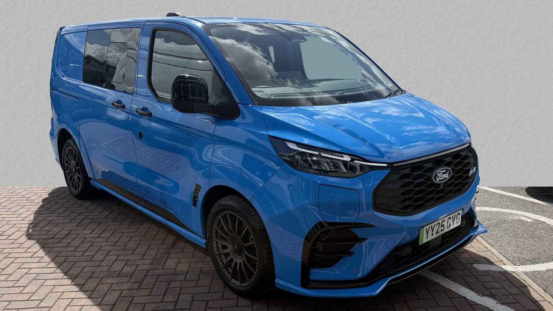 Main listing image - Ford Transit Custom
