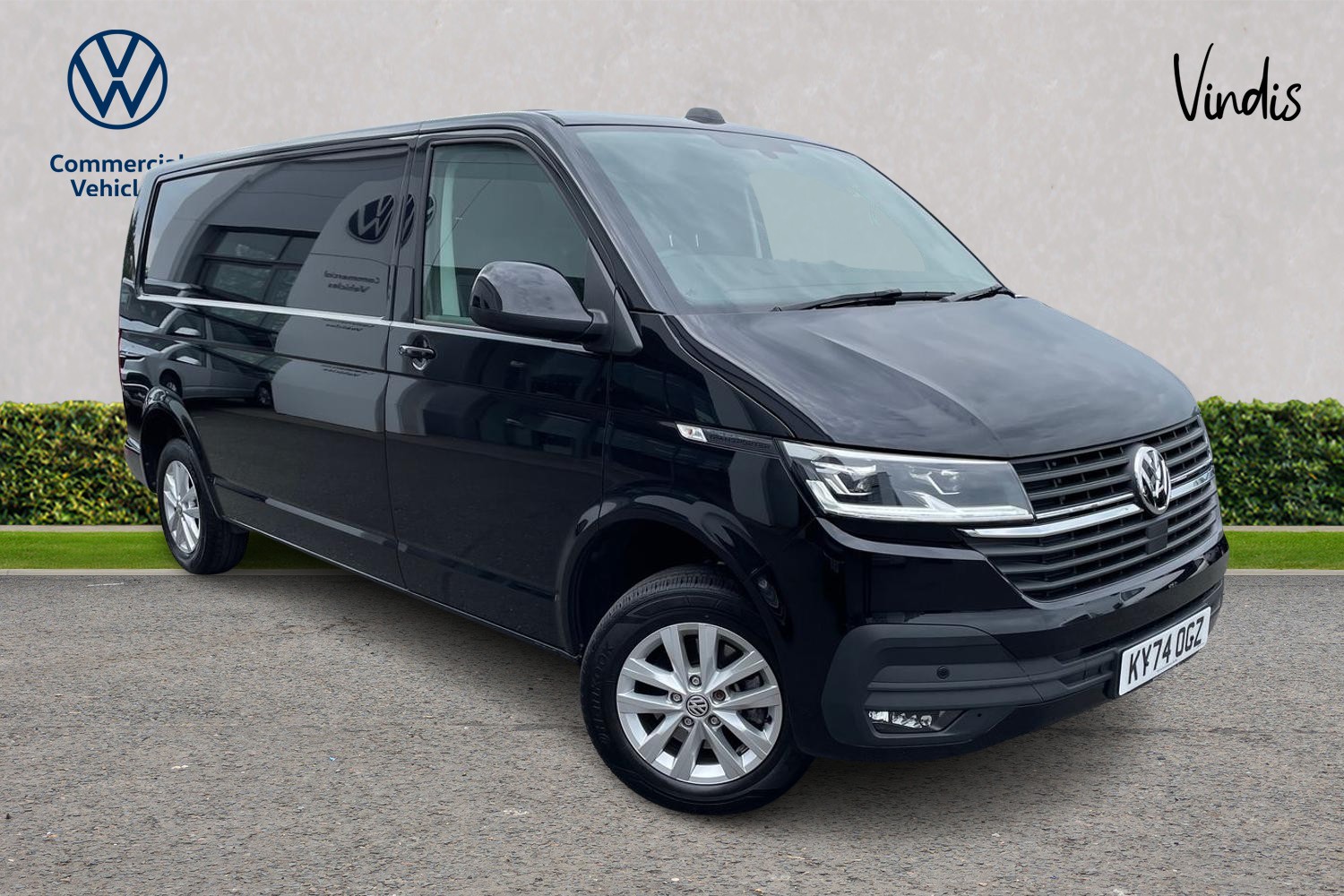 Main listing image - Volkswagen Transporter