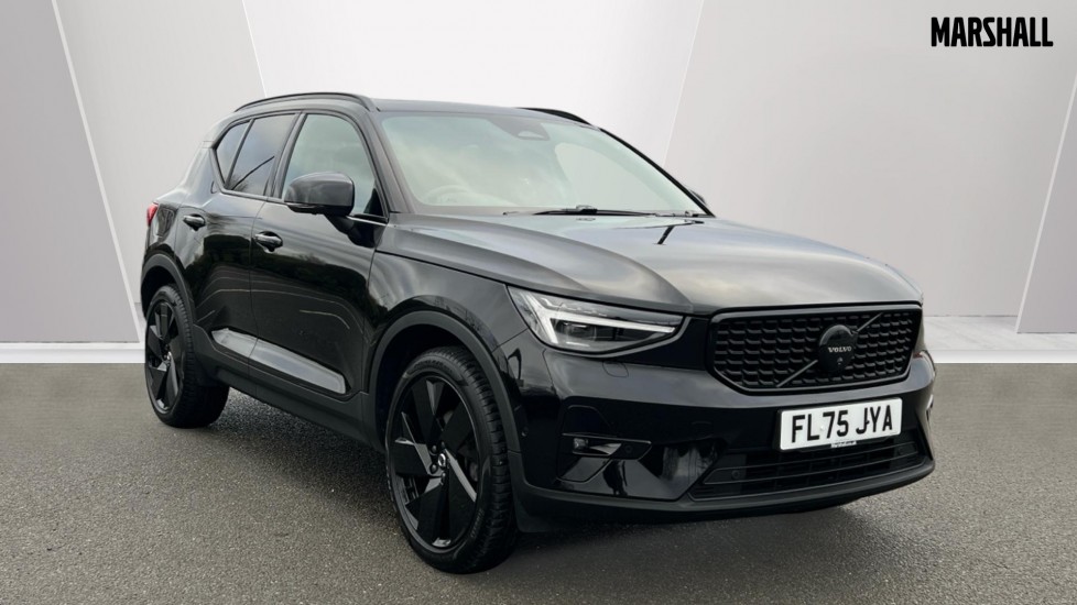 Main listing image - Volvo XC40