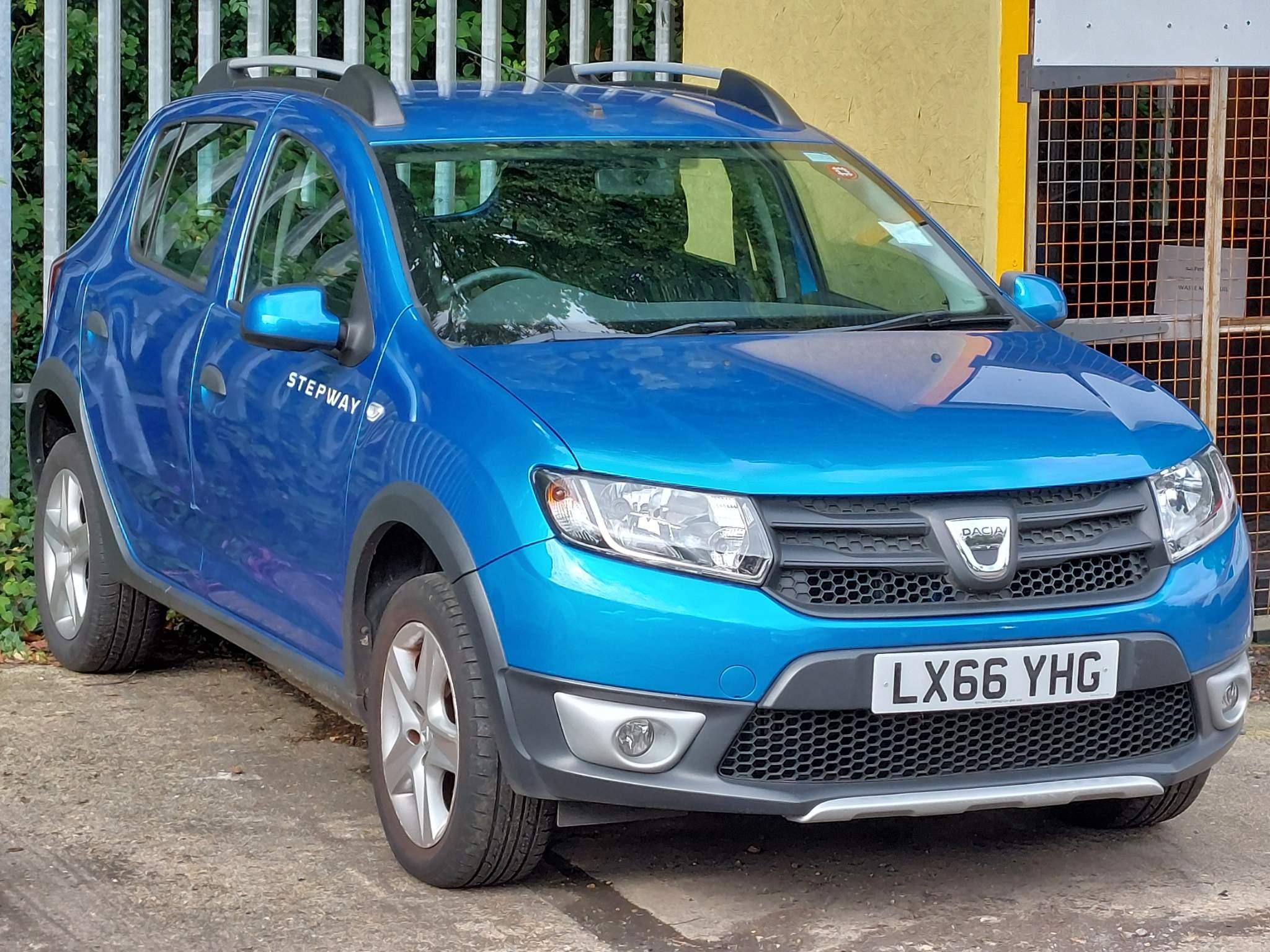 Main listing image - Dacia Sandero Stepway