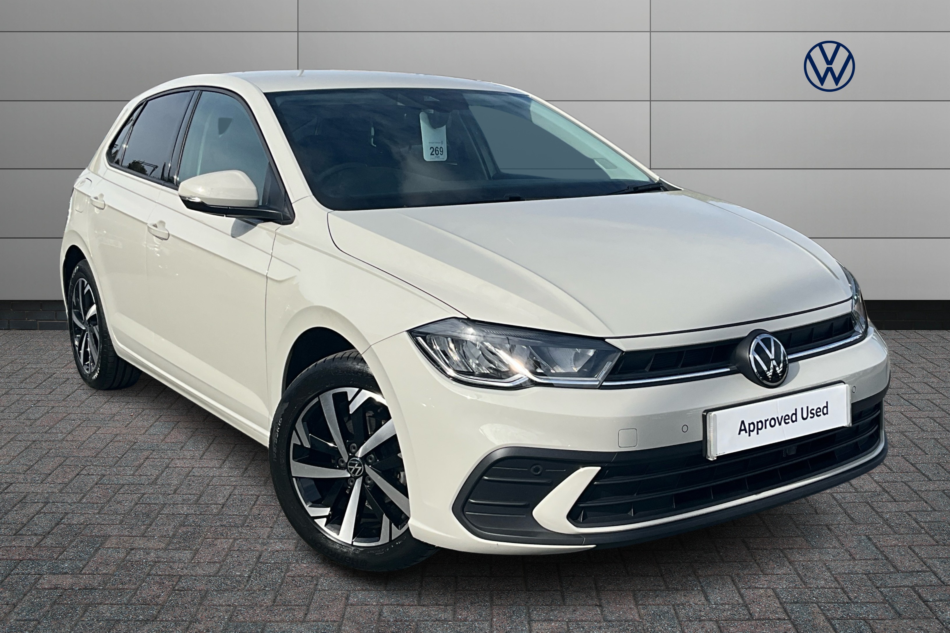 Main listing image - Volkswagen Polo