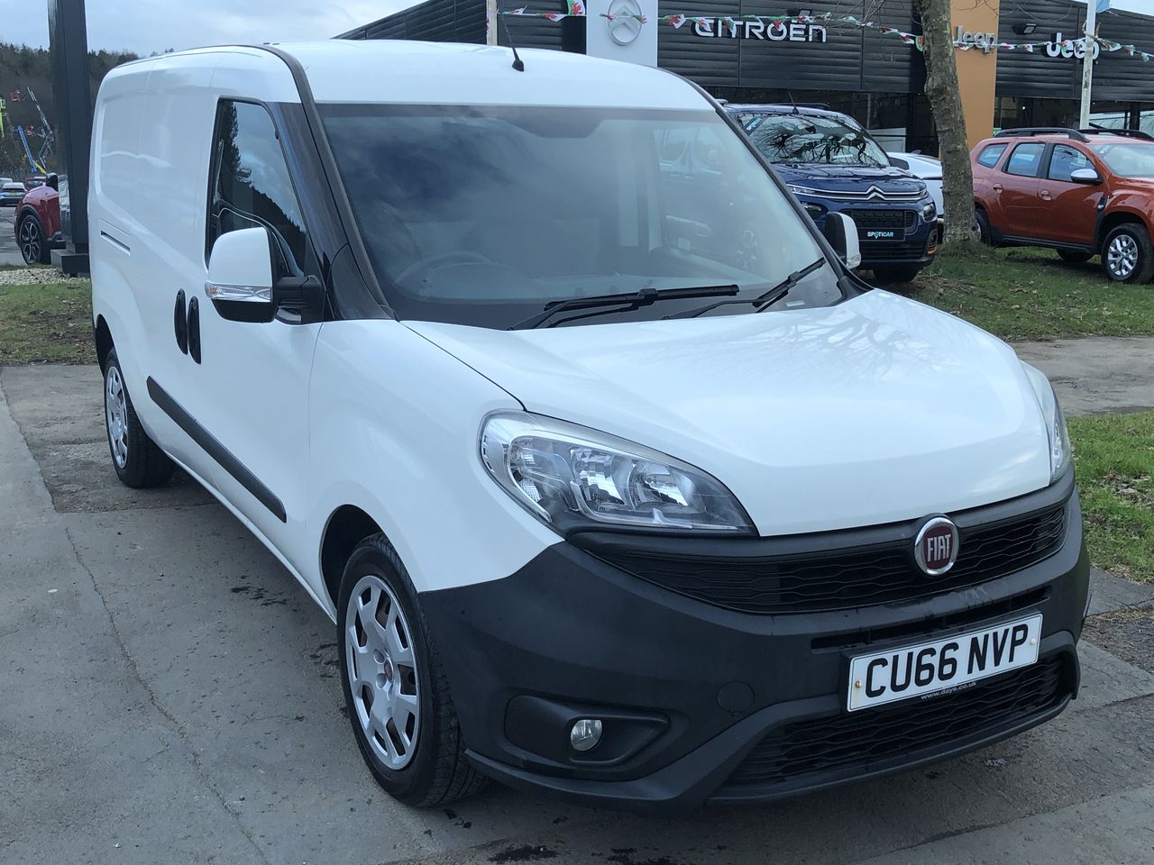 Main listing image - Fiat Doblo