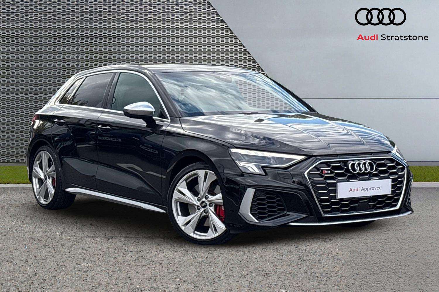 Main listing image - Audi S3