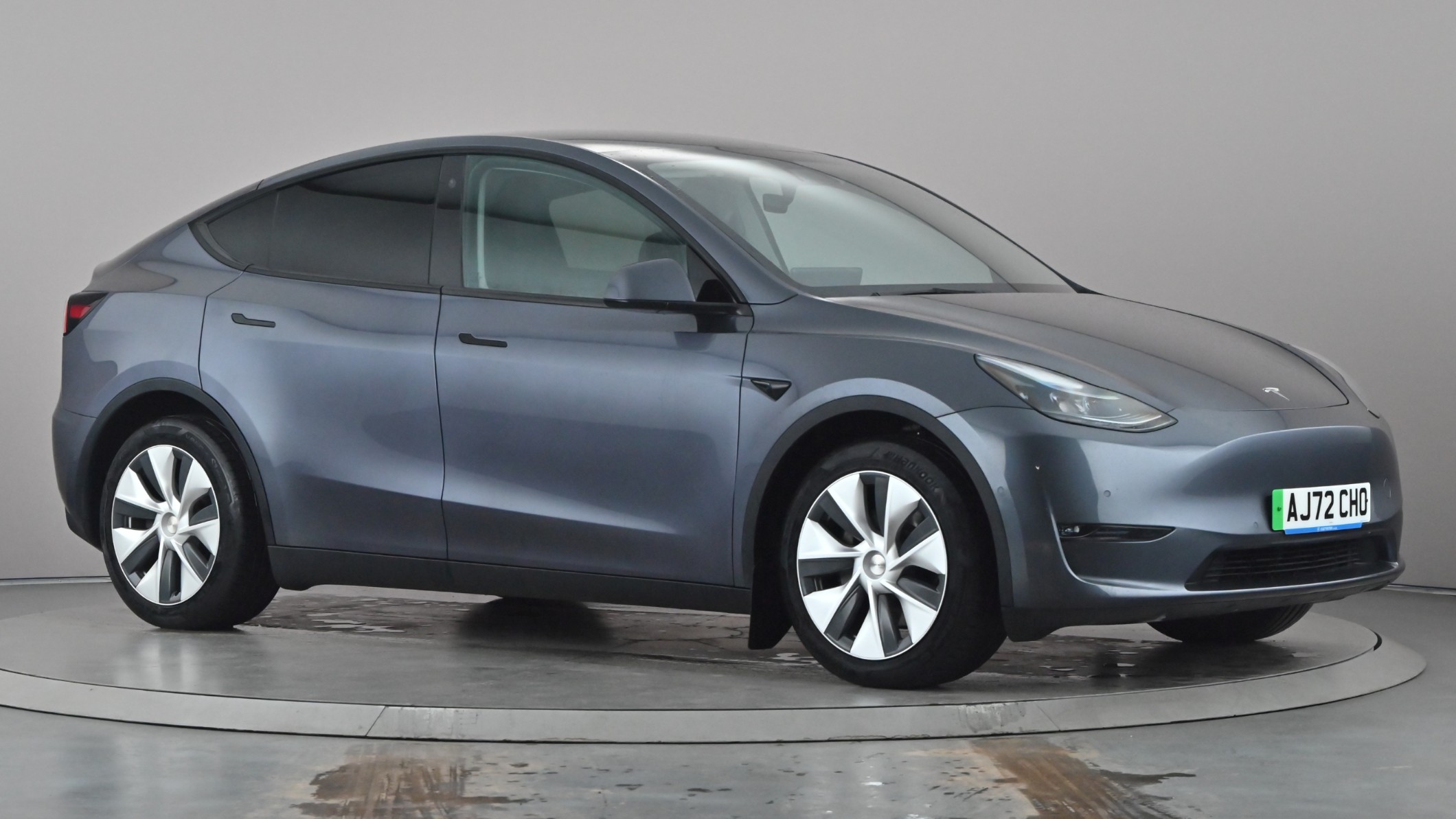 Main listing image - Tesla Model Y