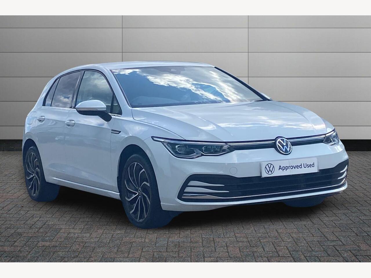 Main listing image - Volkswagen Golf