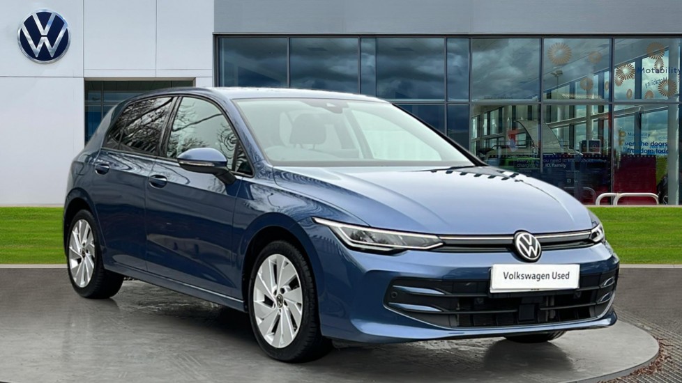 Main listing image - Volkswagen Golf