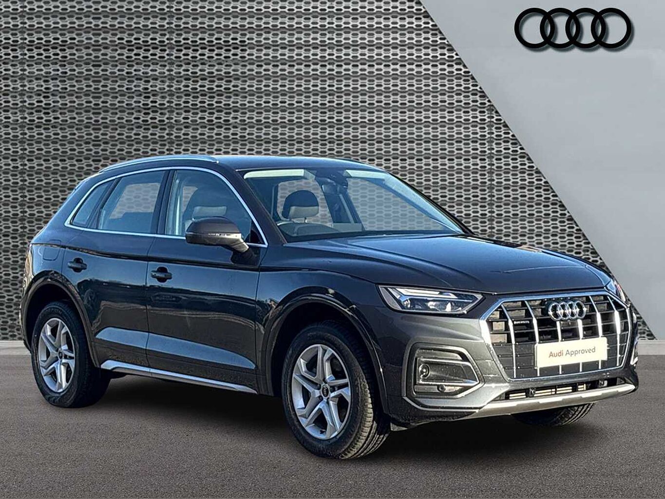 Main listing image - Audi Q5
