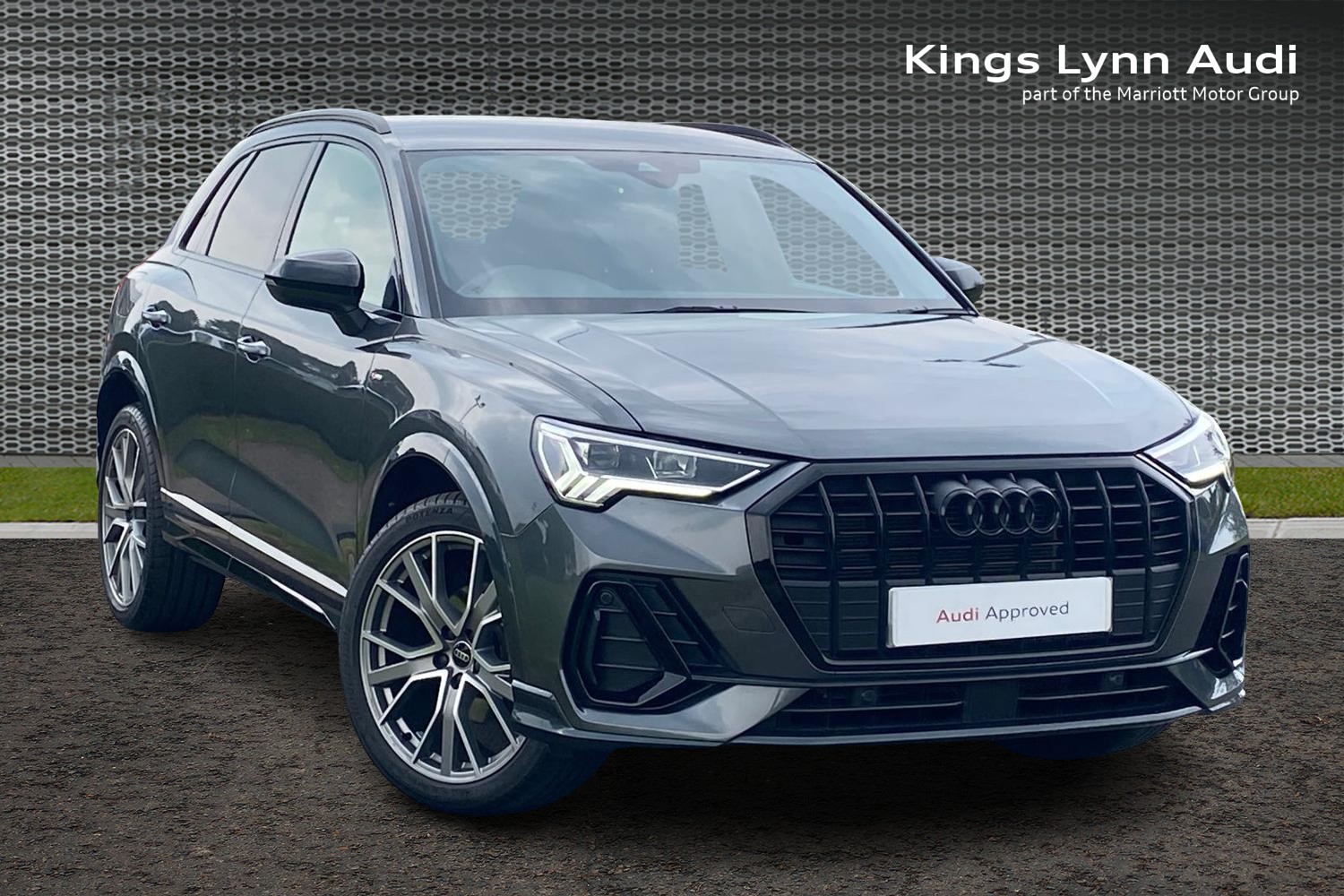 Main listing image - Audi Q3