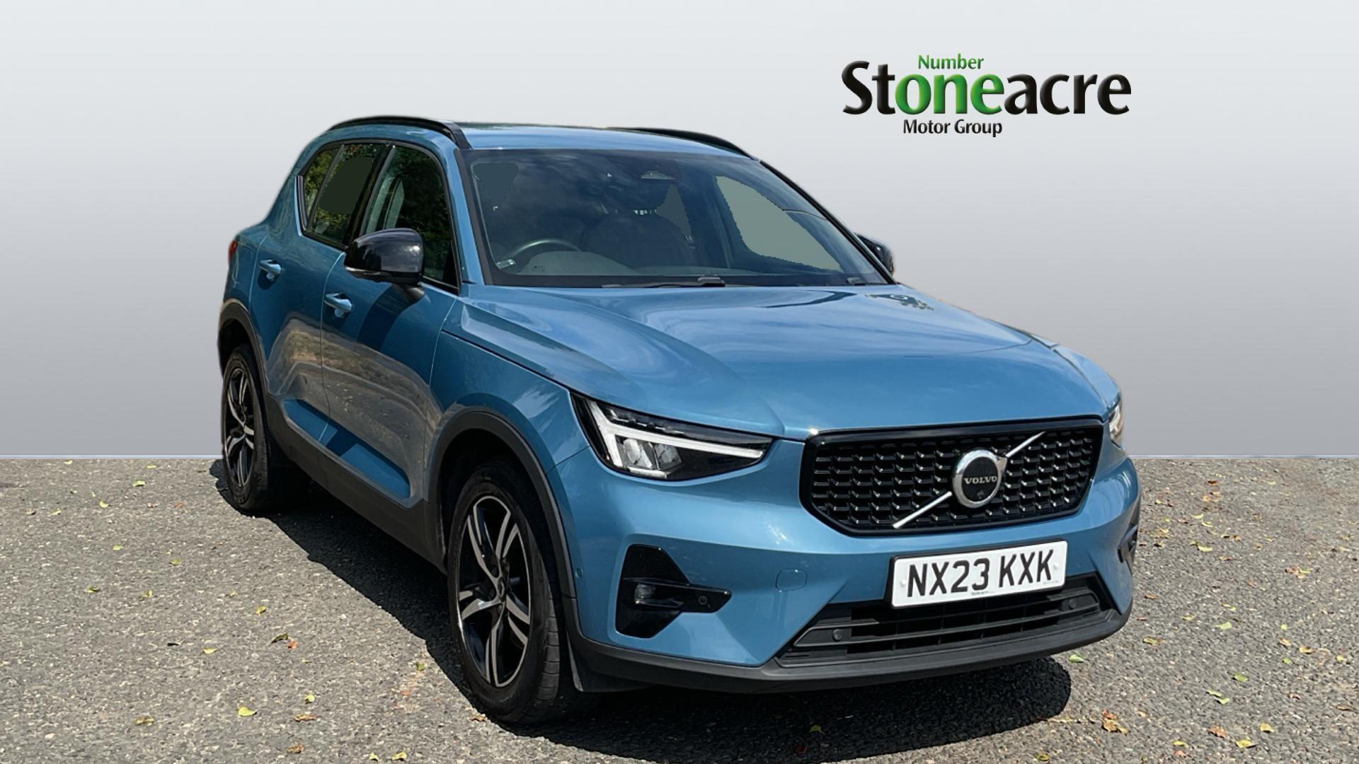 Main listing image - Volvo XC40