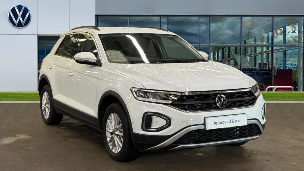 Main listing image - Volkswagen T-Roc