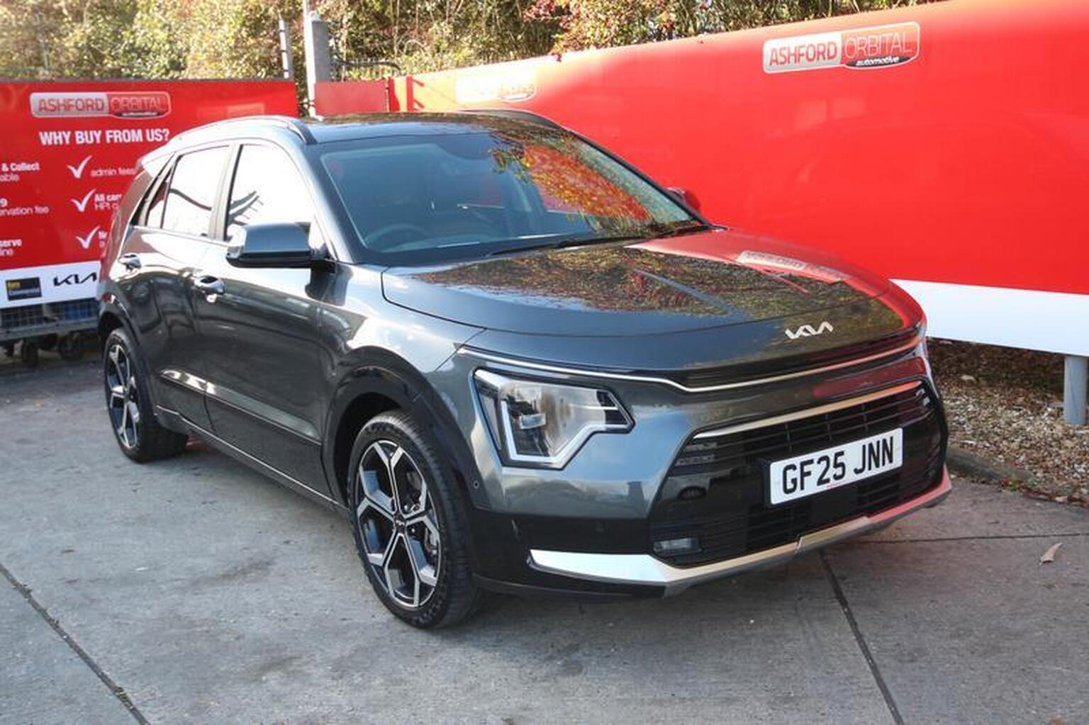 Main listing image - Kia Niro