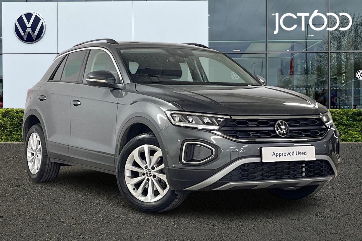 Main listing image - Volkswagen T-Roc