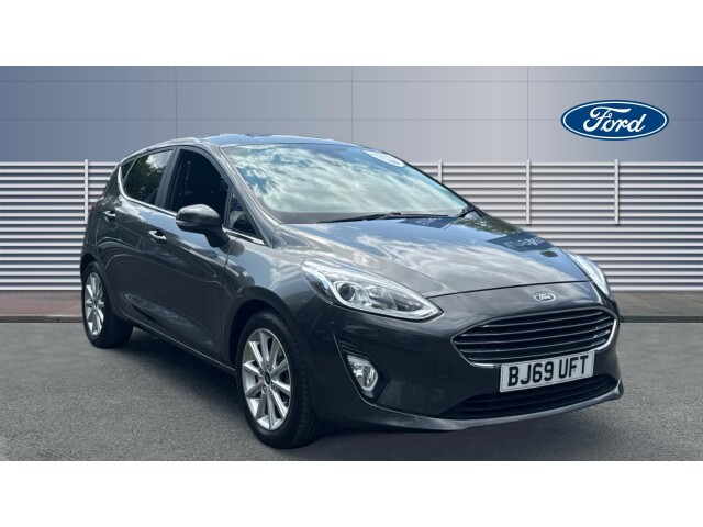 Main listing image - Ford Fiesta