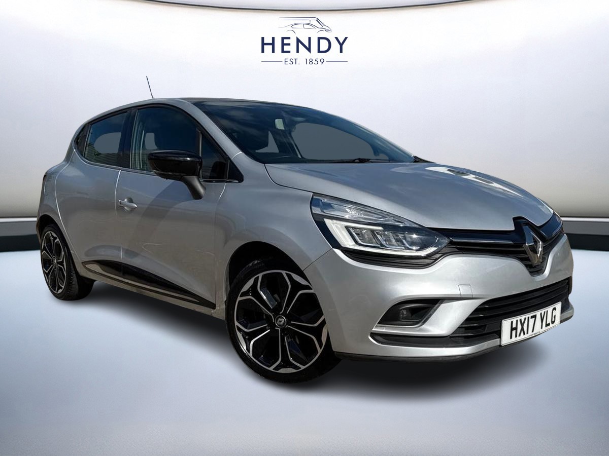 Main listing image - Renault Clio
