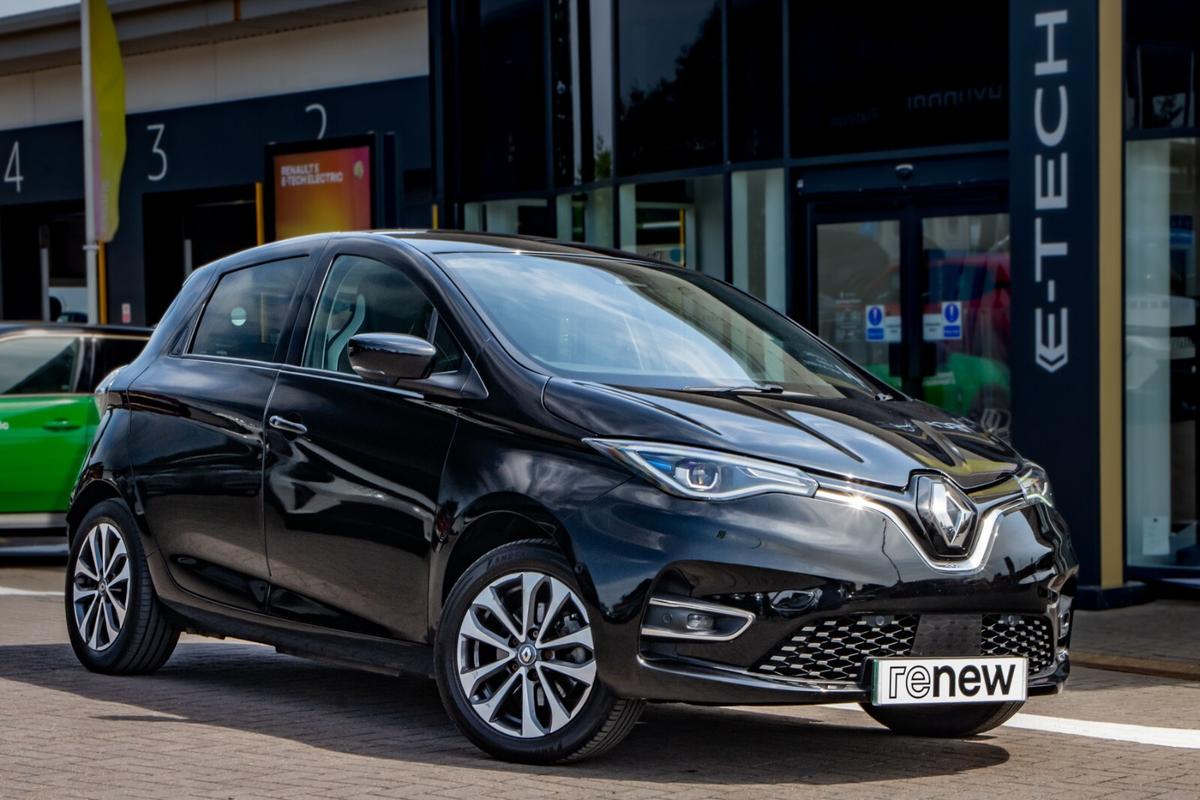 Main listing image - Renault Zoe