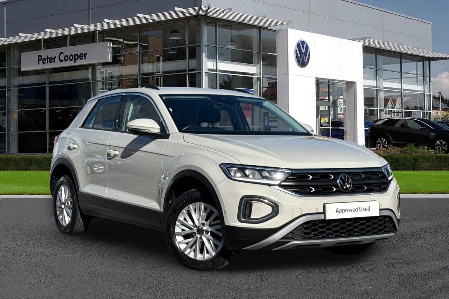 Main listing image - Volkswagen T-Roc