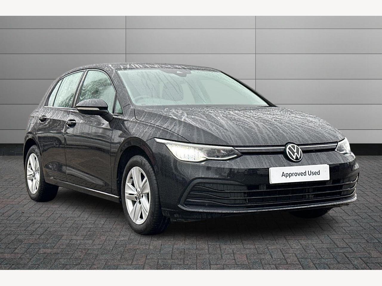 Main listing image - Volkswagen Golf