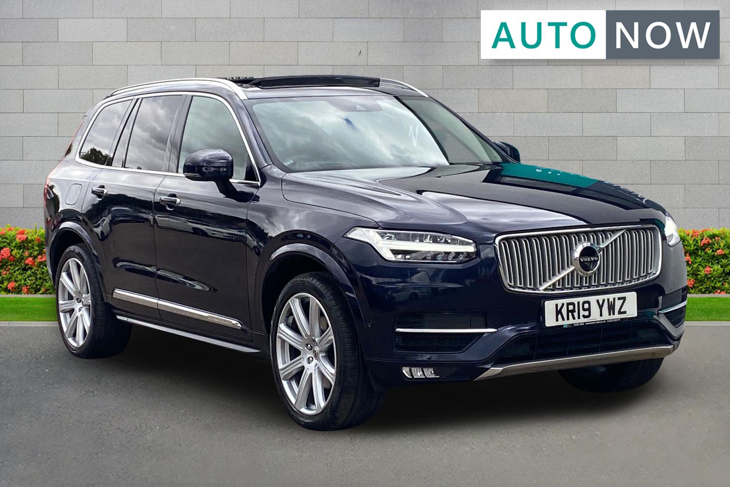 Main listing image - Volvo XC90