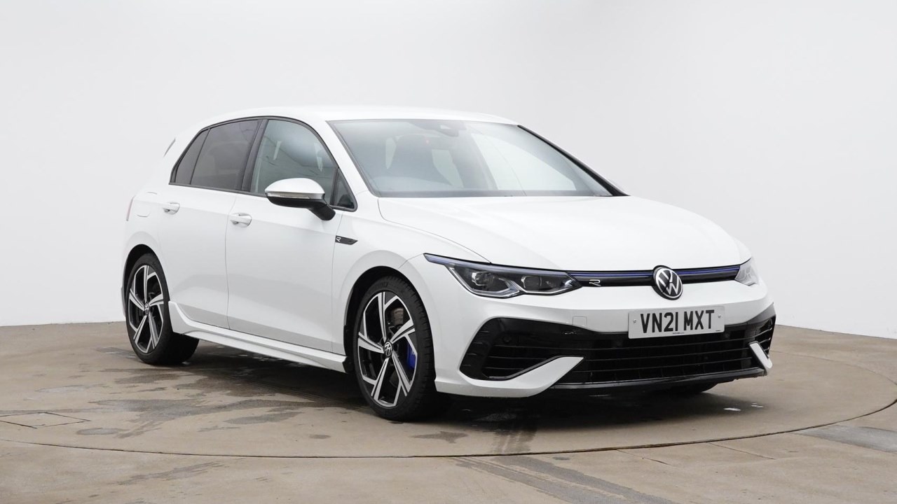 Main listing image - Volkswagen Golf R