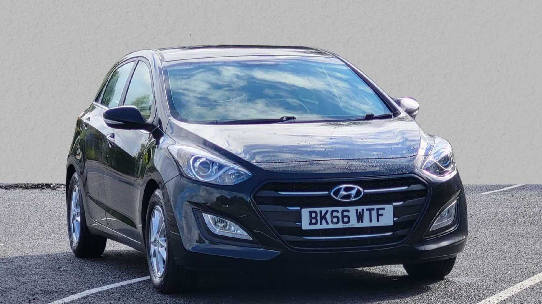 Main listing image - Hyundai i30