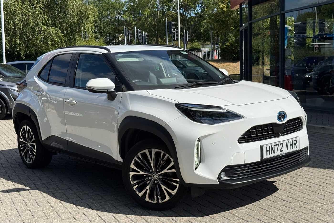 Main listing image - Toyota Yaris Cross