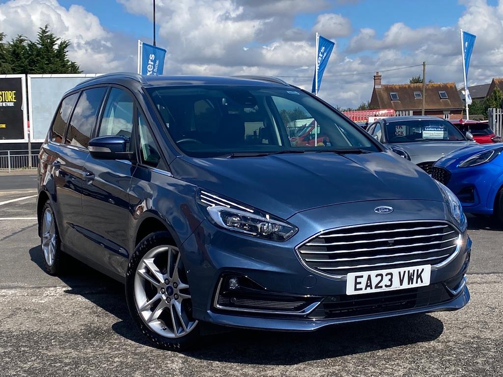 Main listing image - Ford Galaxy