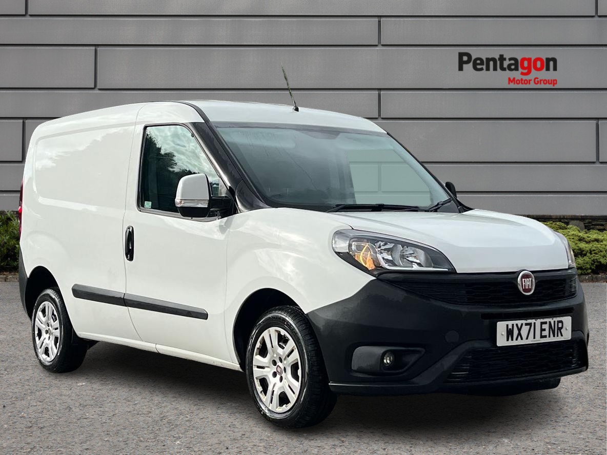 Main listing image - Fiat Doblo