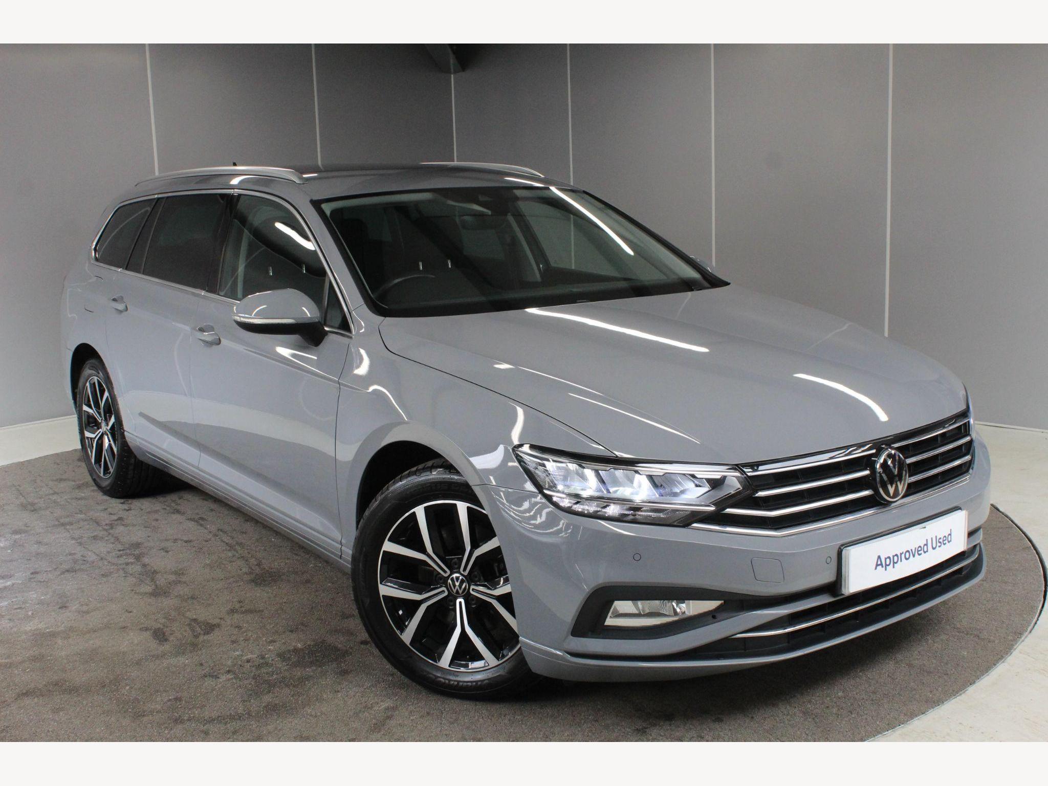 Main listing image - Volkswagen Passat Estate