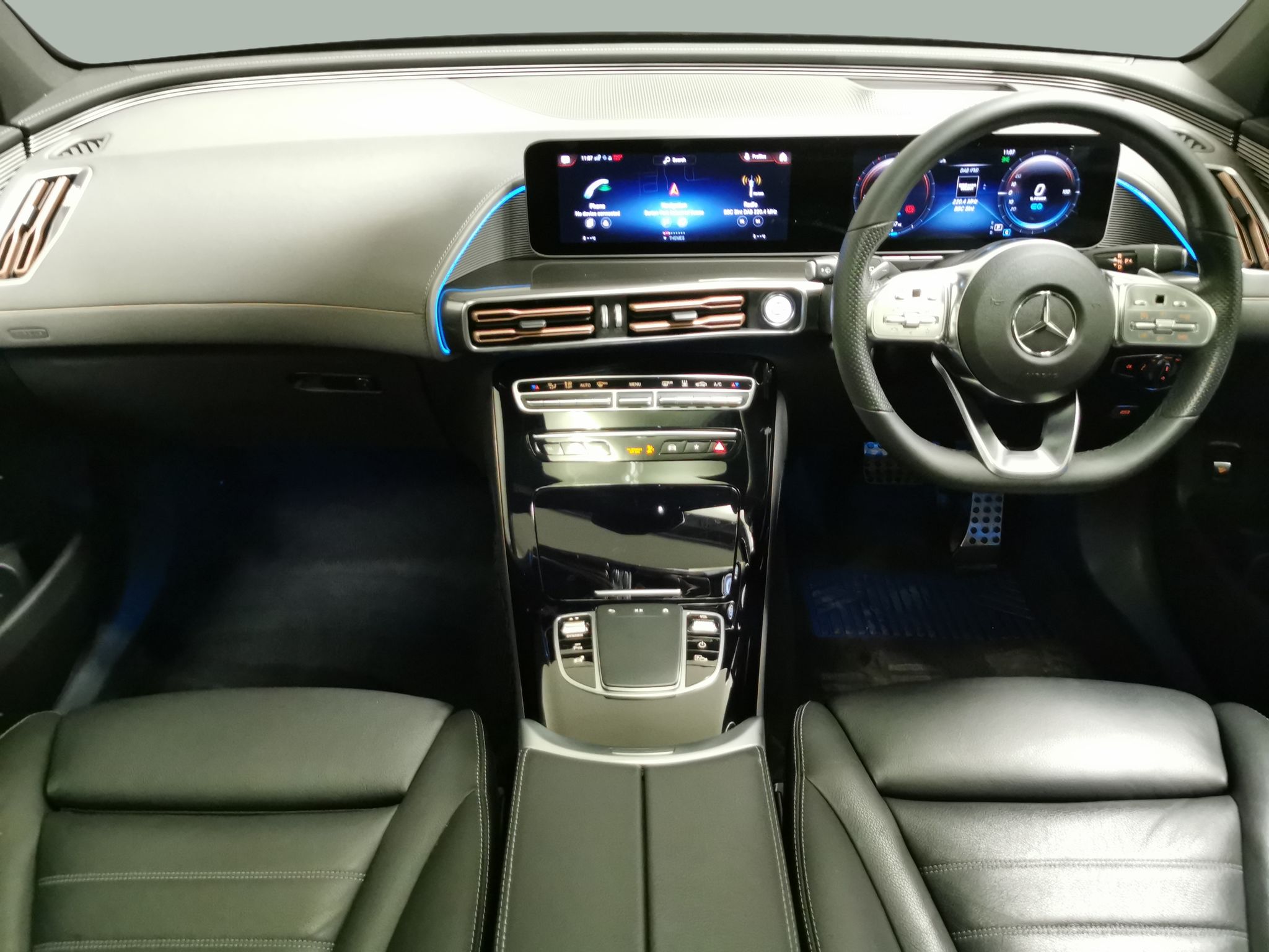 Main listing image - Mercedes-Benz EQC