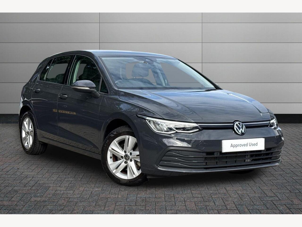 Main listing image - Volkswagen Golf