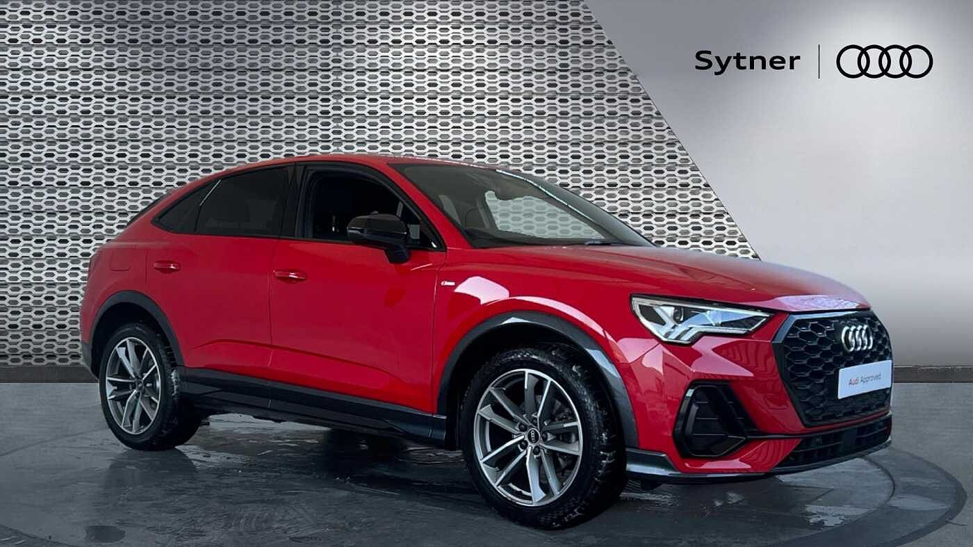 Main listing image - Audi Q3