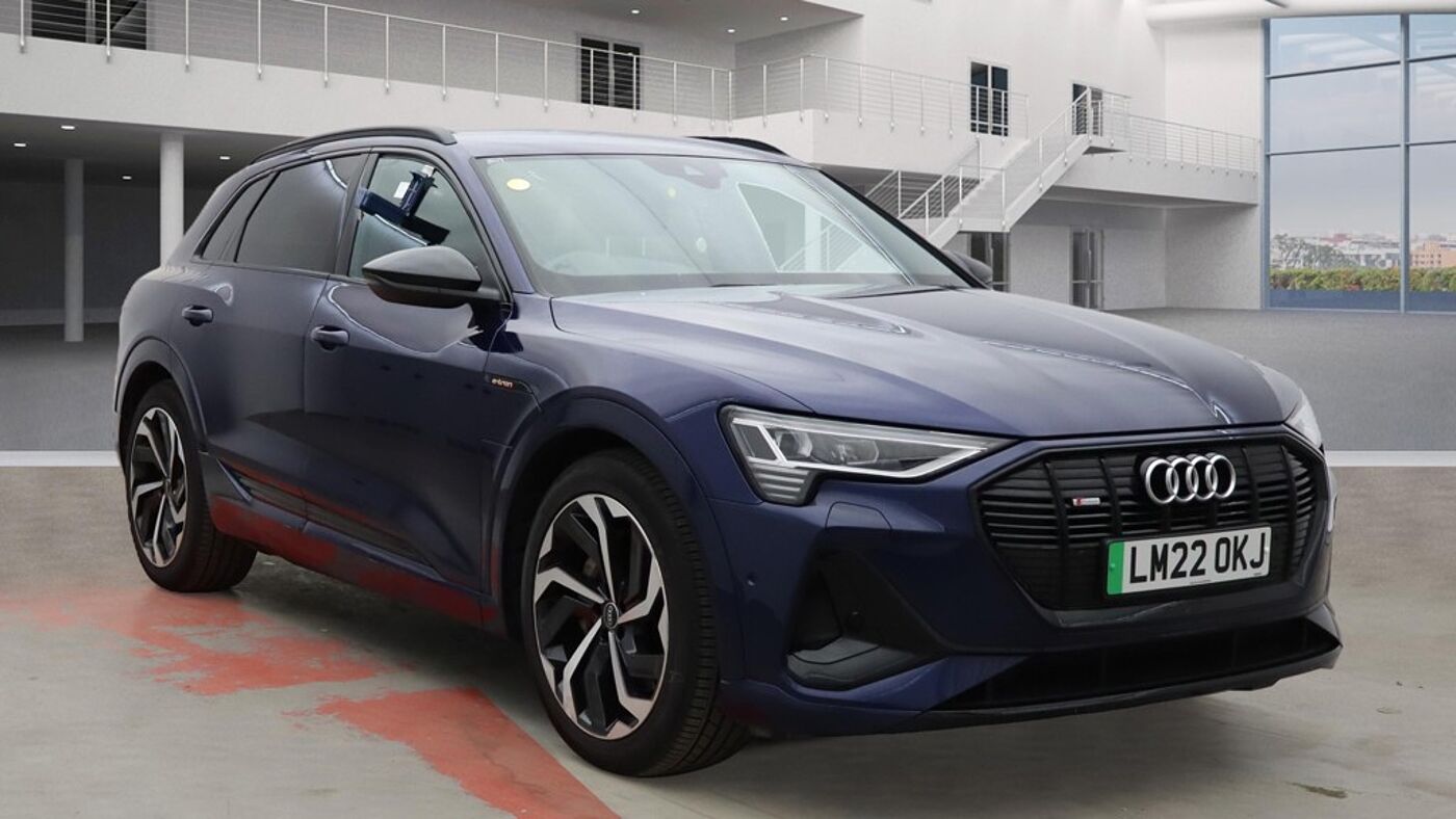 Main listing image - Audi e-tron