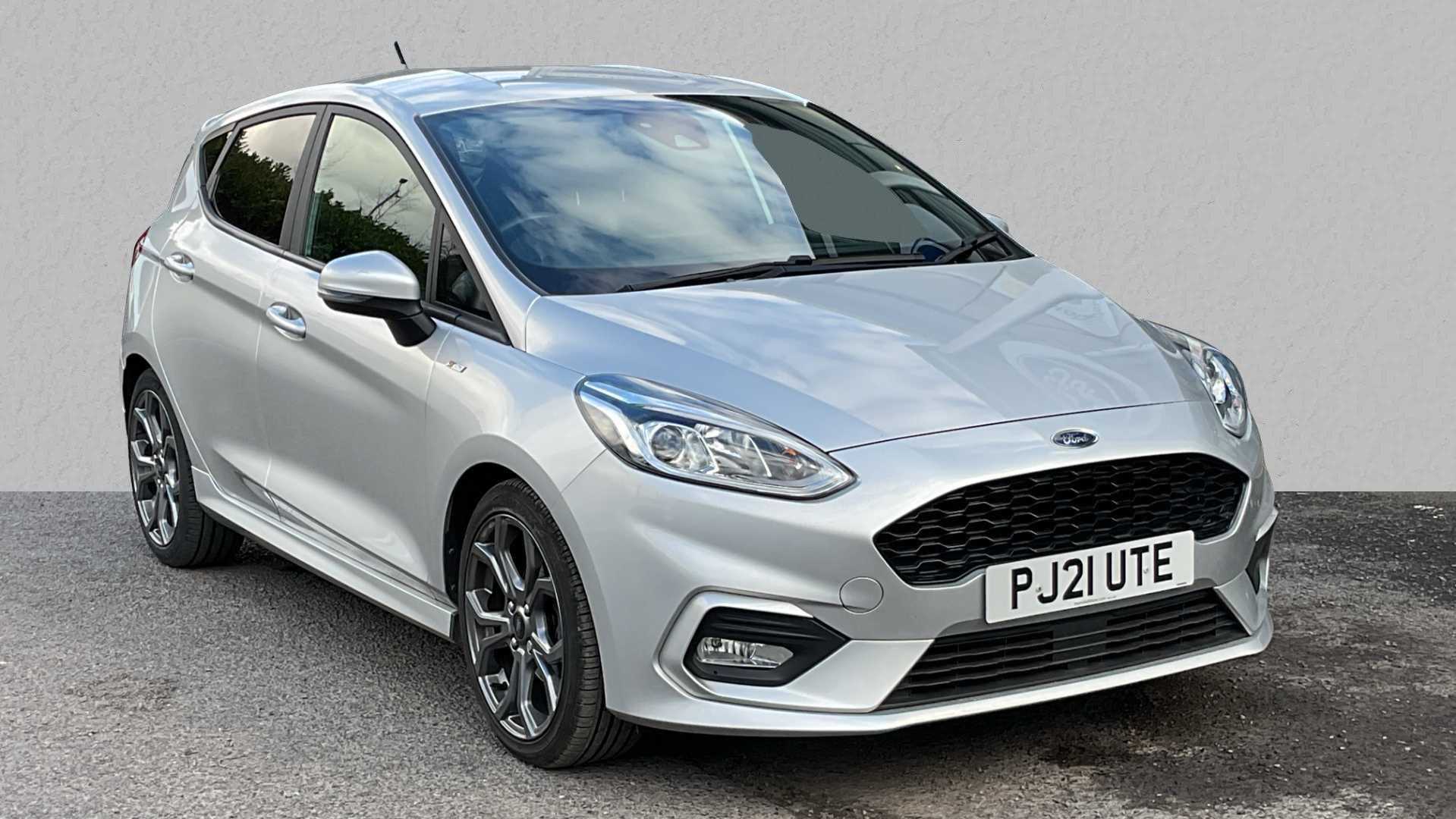 Main listing image - Ford Fiesta