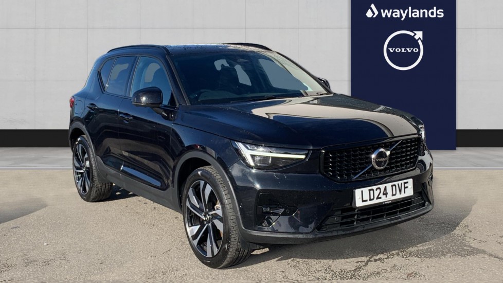 Main listing image - Volvo XC40