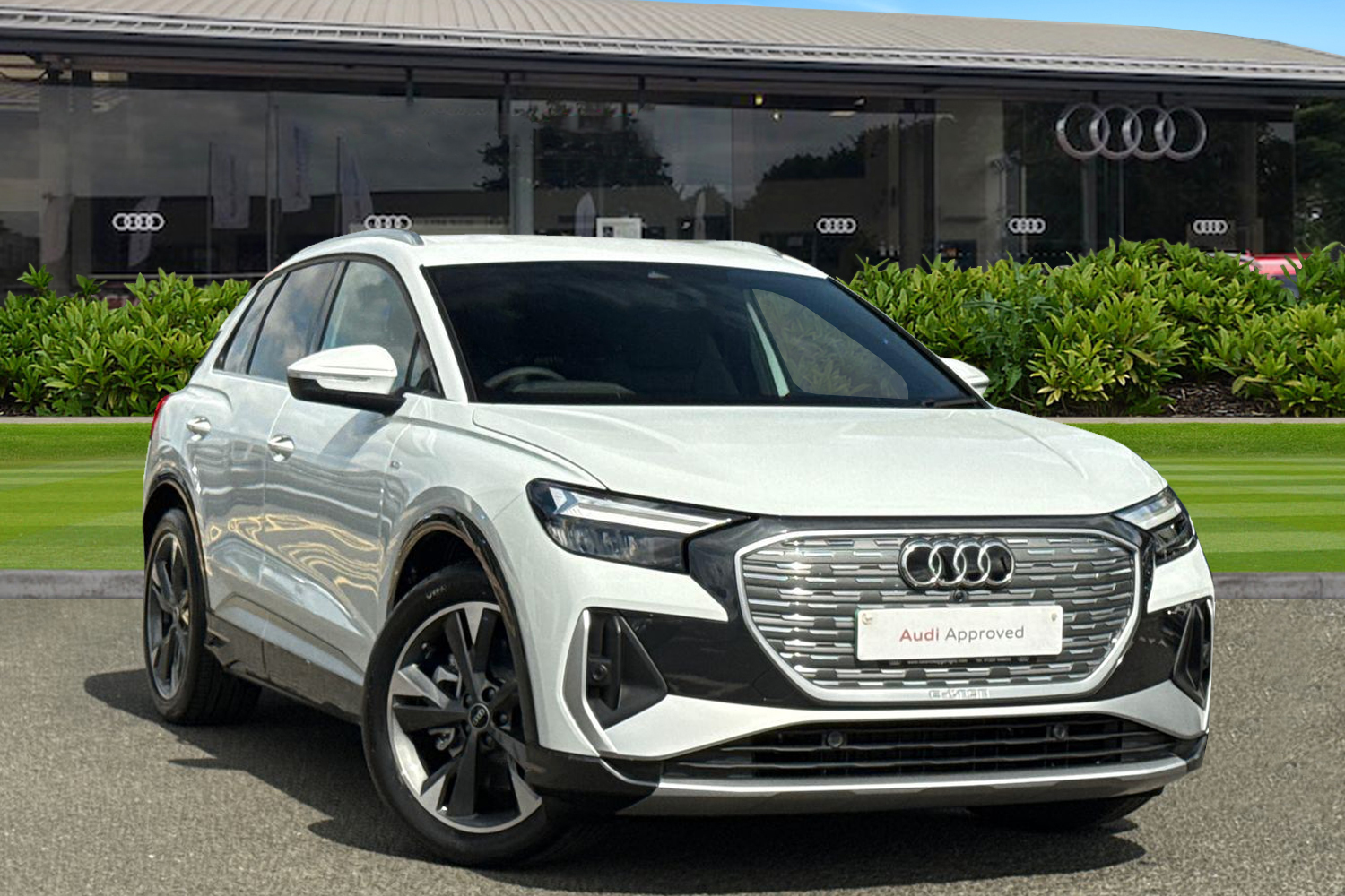 Main listing image - Audi Q4