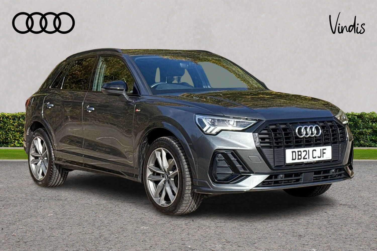 Main listing image - Audi Q3