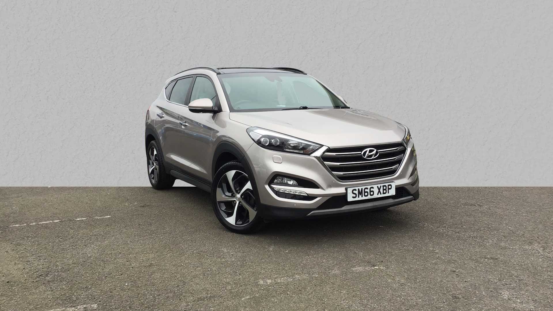 Main listing image - Hyundai Tucson