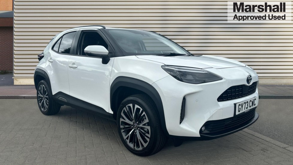 Main listing image - Toyota Yaris Cross