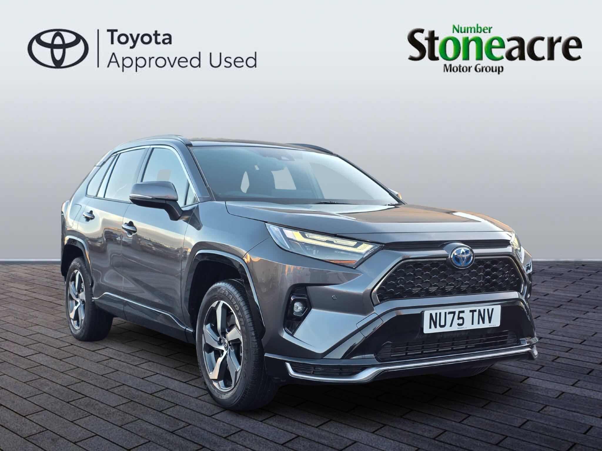 Main listing image - Toyota RAV4