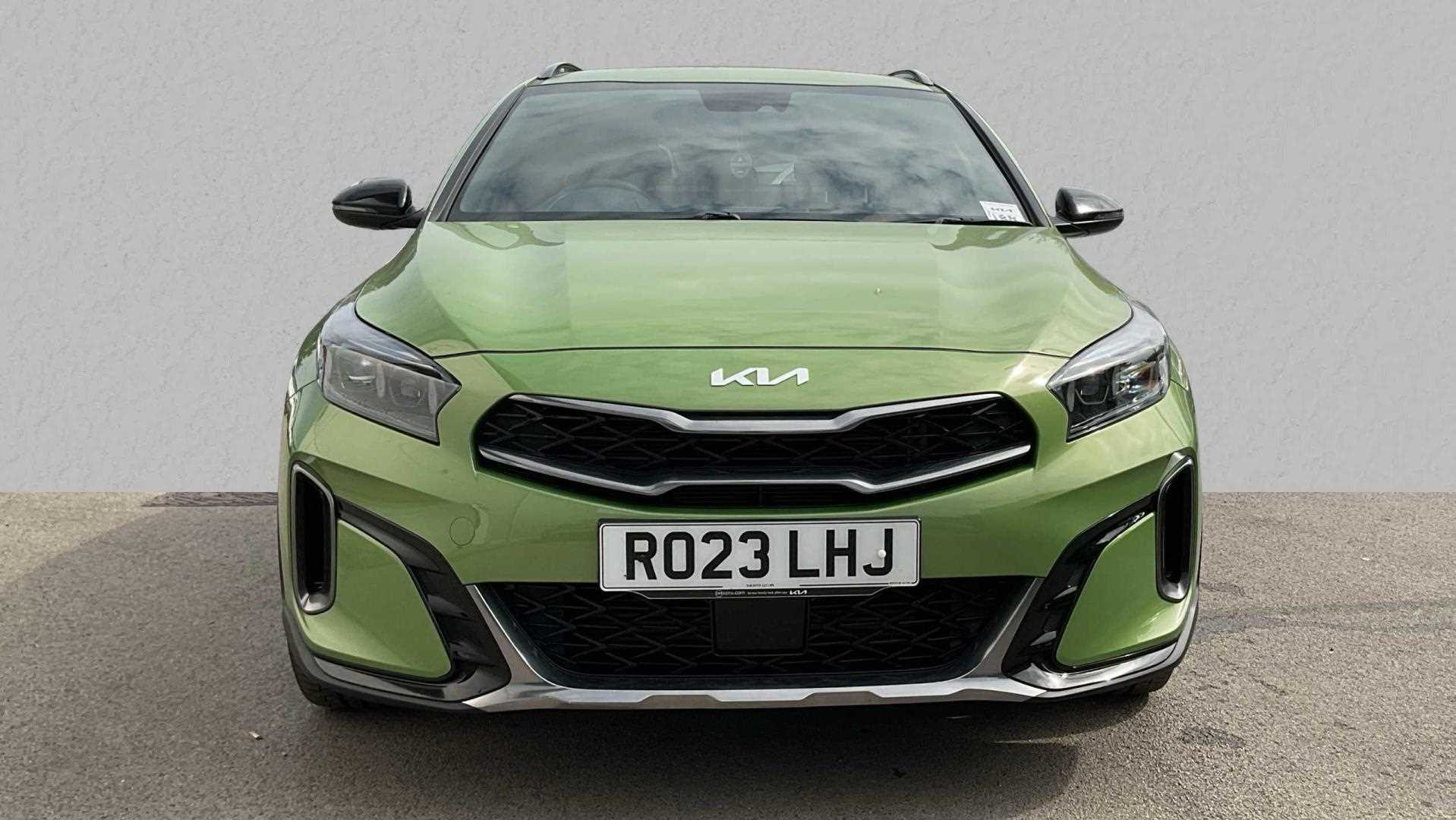 Main listing image - Kia XCeed