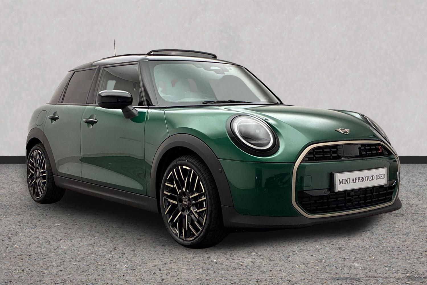 Main listing image - MINI Cooper