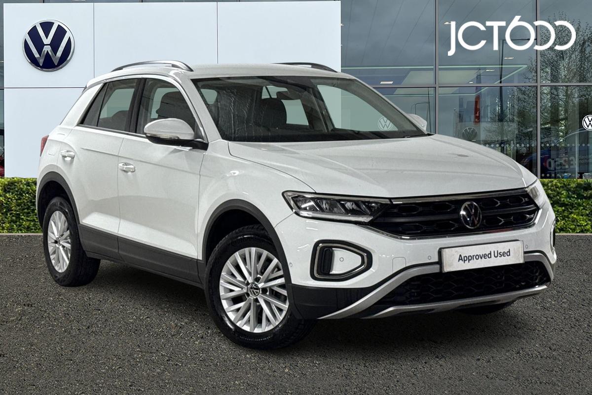 Main listing image - Volkswagen T-Roc
